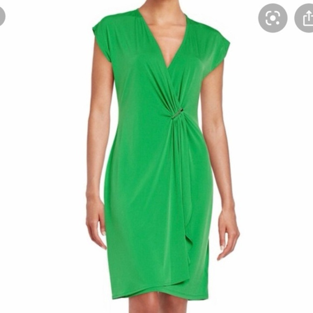 MICHAEL Michael Kors faux wrap Dress in Spring
Green women’s size Small